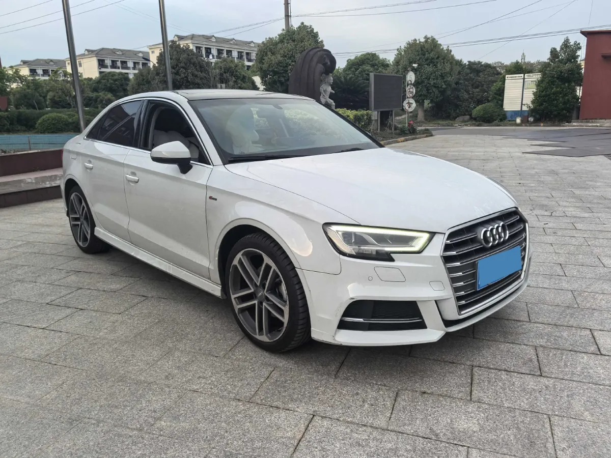 2020 Audi A3 1.4T 150HP L4 7DCT,autocango,china used car exporter,china ev exporter,chinese used car exporter,chinese used ev exporter