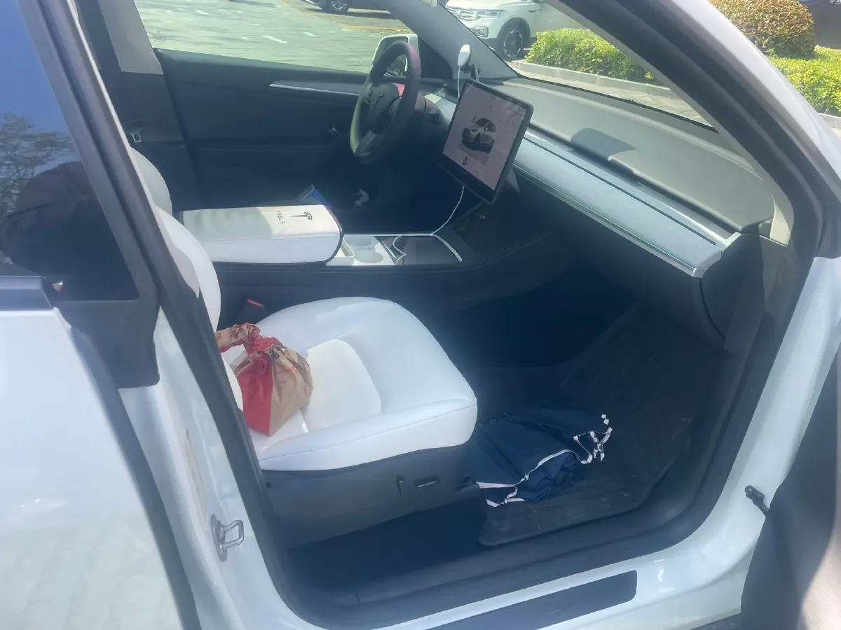 2023 Tesla Model Y BEV 78.4KWH,autocango,china used car exporter,china ev exporter,chinese used car exporter,chinese used ev exporter