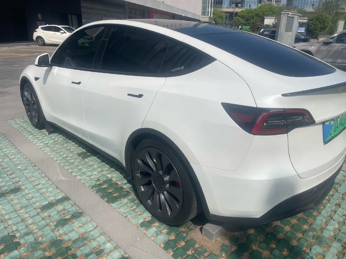 2023 Tesla Model Y BEV 78.4KWH,autocango,china used car exporter,china ev exporter,chinese used car exporter,chinese used ev exporter
