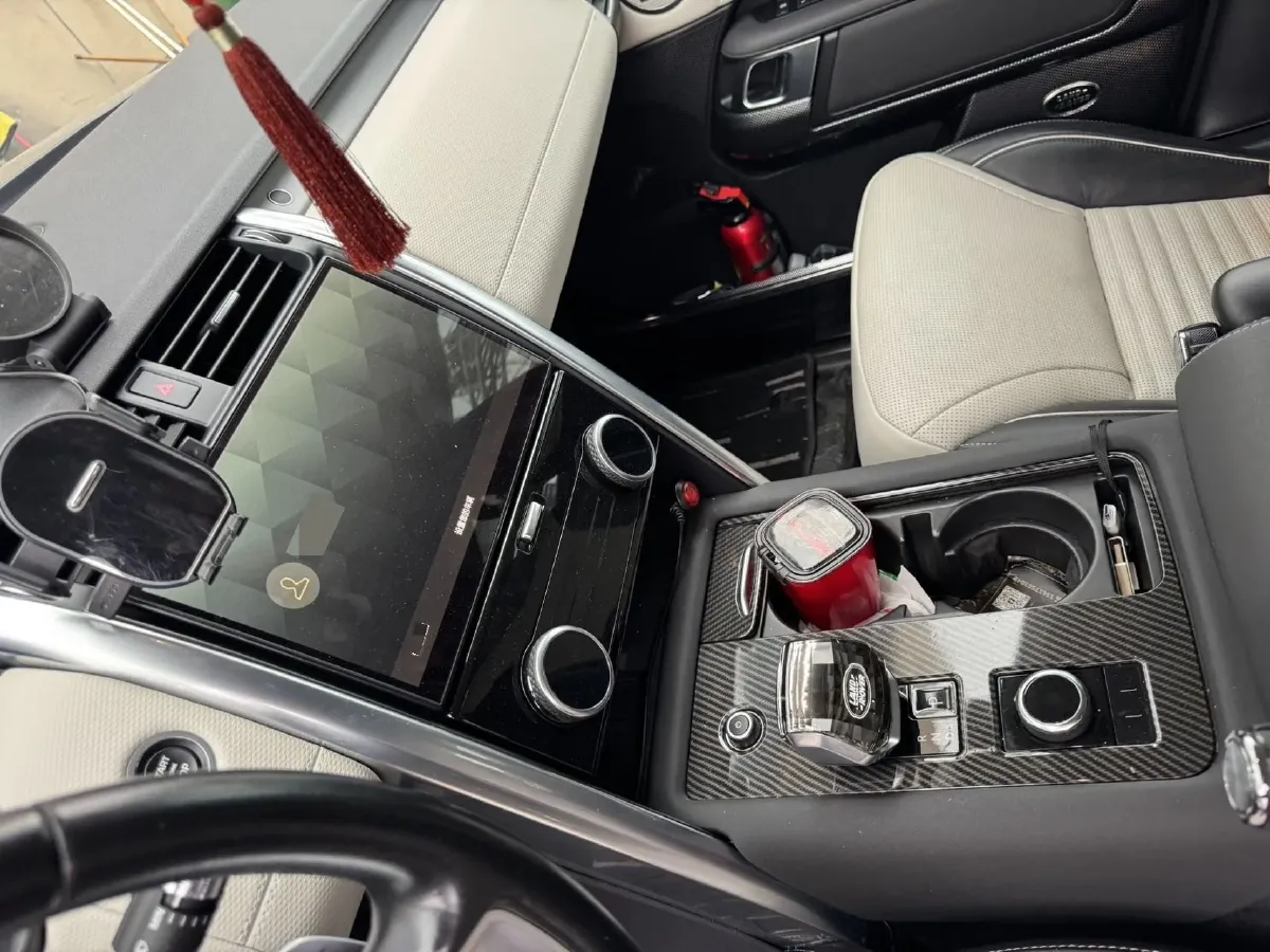 2021 Land Rover Discovery 3.0T 360HP L6 8AT,autocango,china used car exporter,china ev exporter,chinese used car exporter,chinese used ev exporter