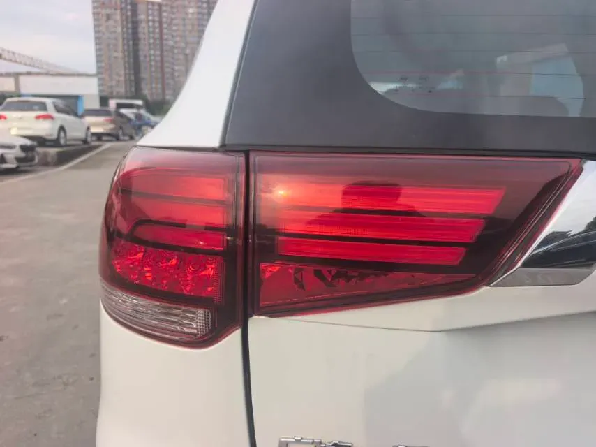 2018 Mitsubishi Outlander 2.4L 192HP L4 CVT,autocango,china used car exporter,china ev exporter,chinese used car exporter,chinese used ev exporter