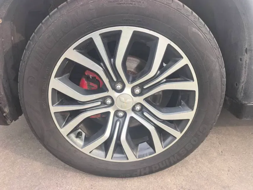 2018 Mitsubishi Outlander 2.4L 192HP L4 CVT,autocango,china used car exporter,china ev exporter,chinese used car exporter,chinese used ev exporter