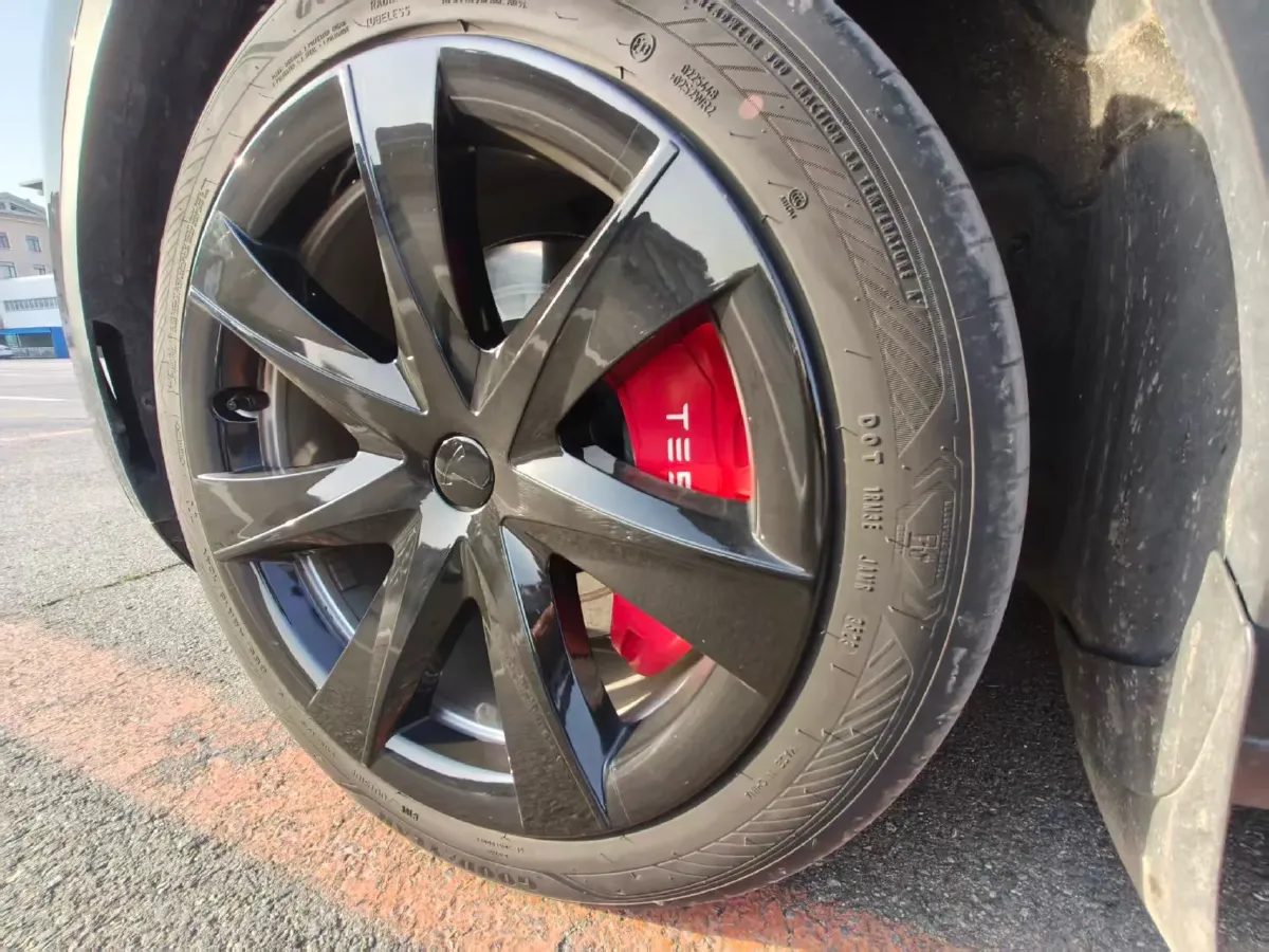 2022 Tesla Model Y BEV 60KWH,autocango,china used car exporter,china ev exporter,chinese used car exporter,chinese used ev exporter