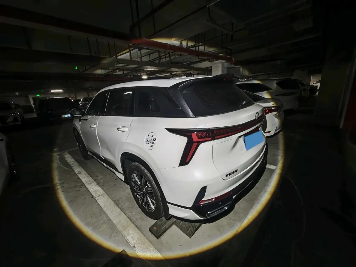 2023 ChangAn CS75 Plus 2.0T 233HP L4 8AT,autocango,china used car exporter,china ev exporter,chinese used car exporter,chinese used ev exporter