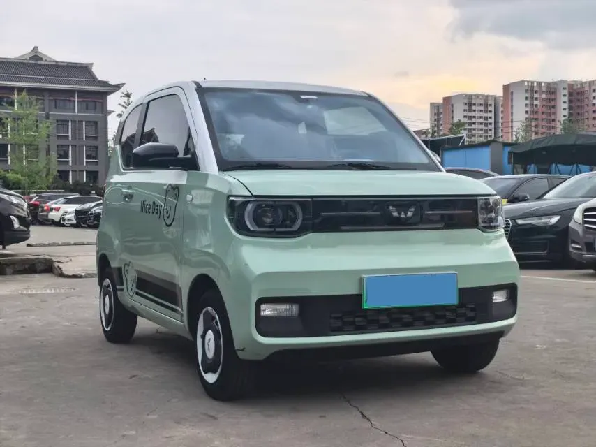 2021 WuLing HongGuang MINI EV BEV 13.9KWH,autocango,china used car exporter,china ev exporter,chinese used car exporter,chinese used ev exporter