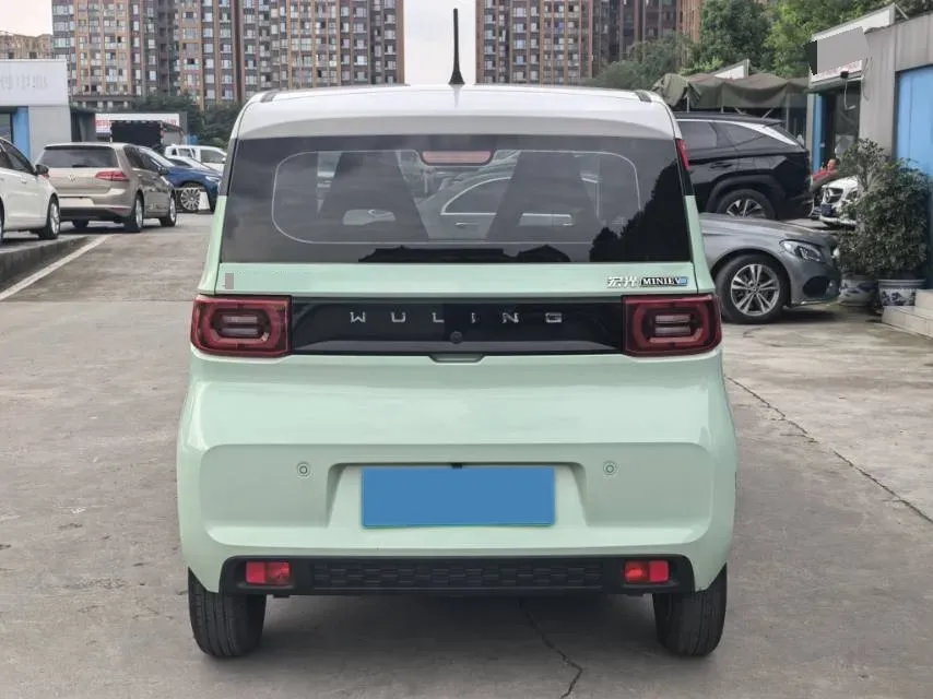 2021 WuLing HongGuang MINI EV BEV 13.9KWH,autocango,china used car exporter,china ev exporter,chinese used car exporter,chinese used ev exporter