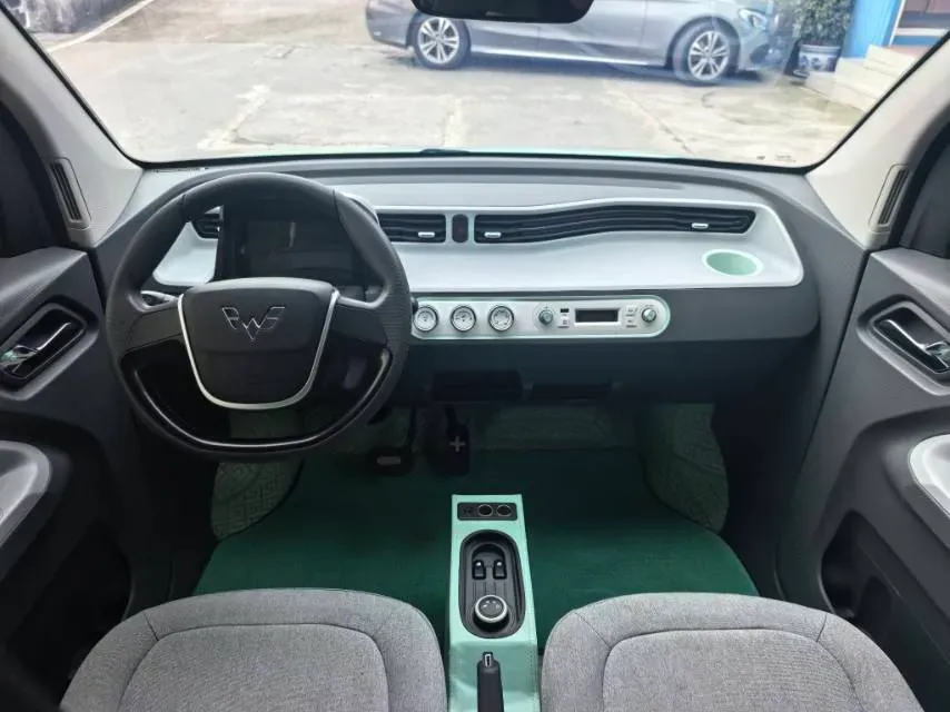 2021 WuLing HongGuang MINI EV BEV 13.9KWH,autocango,china used car exporter,china ev exporter,chinese used car exporter,chinese used ev exporter