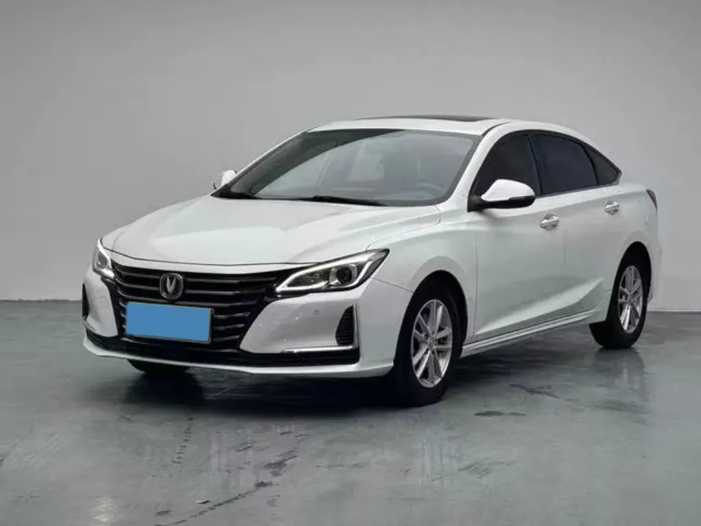 2020 ChangAn Raeton CC 1.5T 156HP L4 6AT,autocango,china used car exporter,china ev exporter,chinese used car exporter,chinese used ev exporter