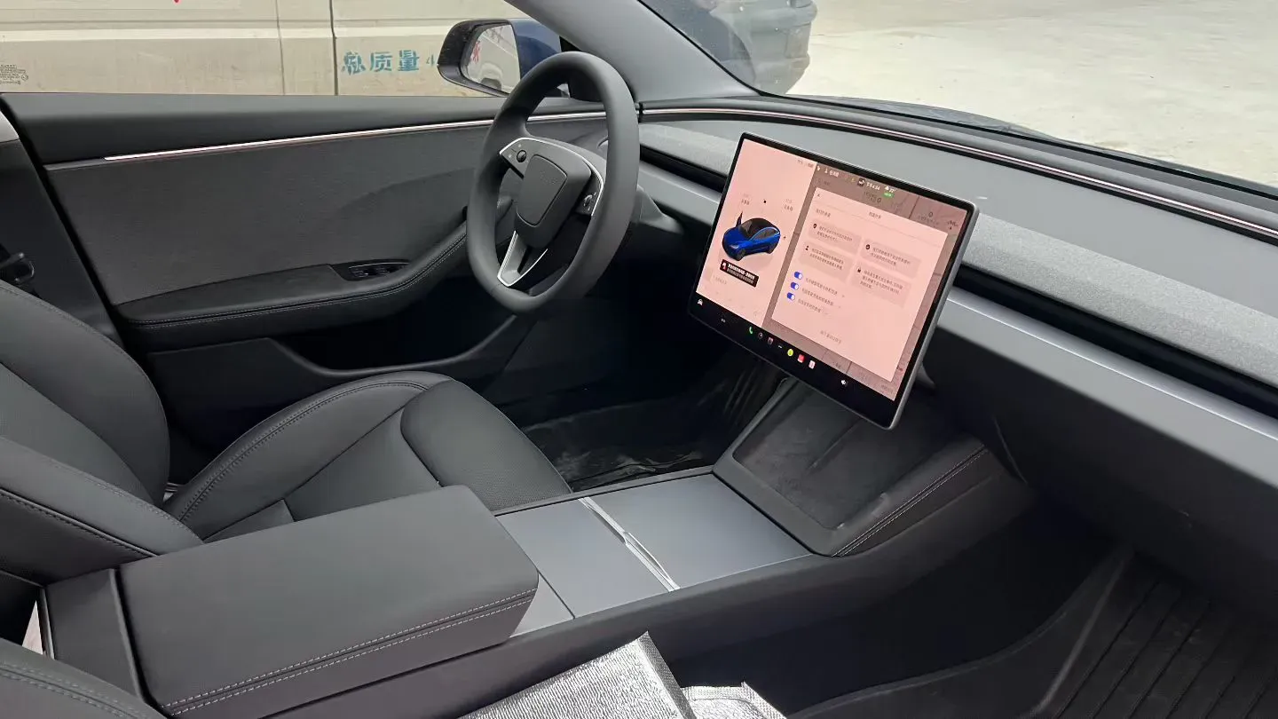 2025 Tesla Model 3 BEV,autocango,china used car exporter,china ev exporter,chinese used car exporter,chinese used ev exporter