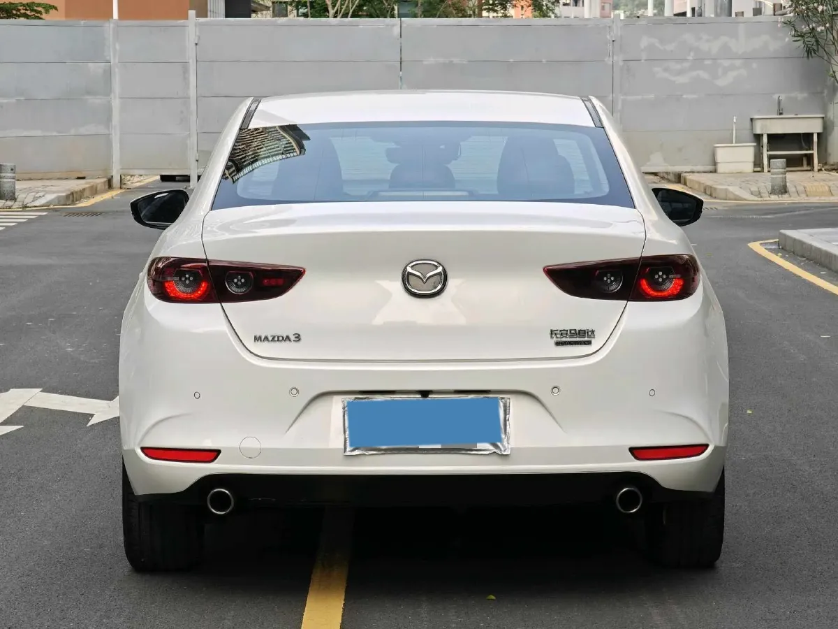 2023 Mazda 3 Axela 2.0L 158HP L4 6AT,autocango,china used car exporter,china ev exporter,chinese used car exporter,chinese used ev exporter