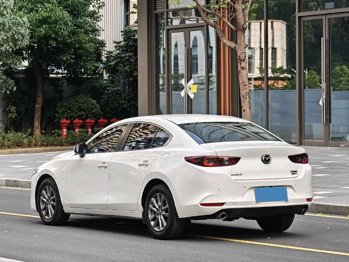 2023 Mazda 3 Axela 2.0L 158HP L4 6AT,autocango,china used car exporter,china ev exporter,chinese used car exporter,chinese used ev exporter