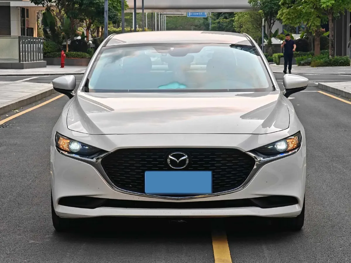 2023 Mazda 3 Axela 2.0L 158HP L4 6AT,autocango,china used car exporter,china ev exporter,chinese used car exporter,chinese used ev exporter
