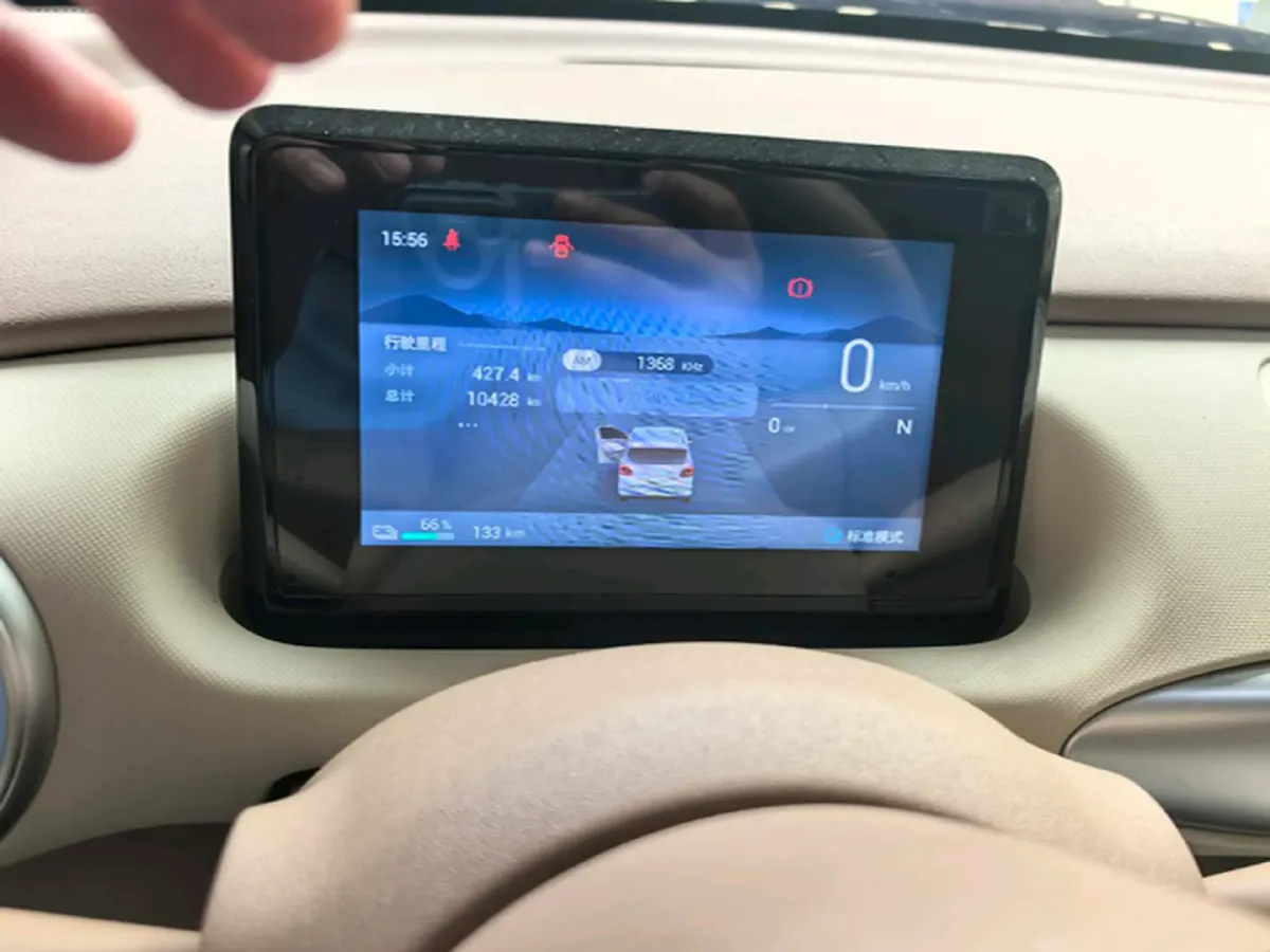 2025 WuLing HongGuang MINI EV BEV 16.2KWH,autocango,china used car exporter,china ev exporter,chinese used car exporter,chinese used ev exporter