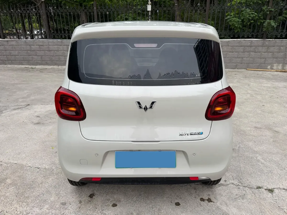 2025 WuLing HongGuang MINI EV BEV 16.2KWH,autocango,china used car exporter,china ev exporter,chinese used car exporter,chinese used ev exporter