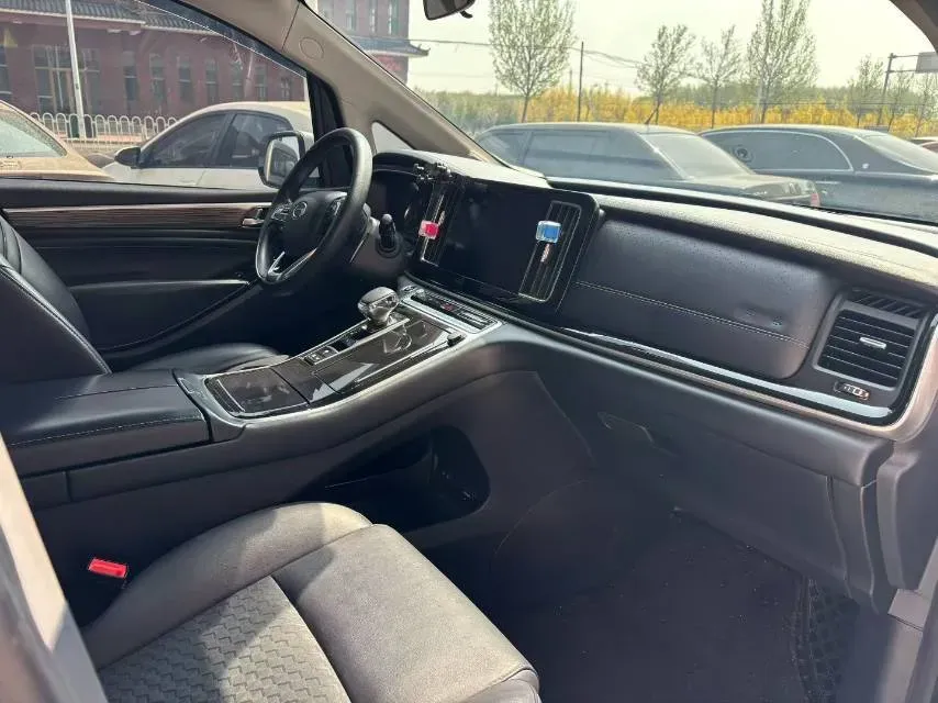 2023 GAC Trumpchi M8 2.0T 252HP L4 8AT,autocango,china used car exporter,china ev exporter,chinese used car exporter,chinese used ev exporter