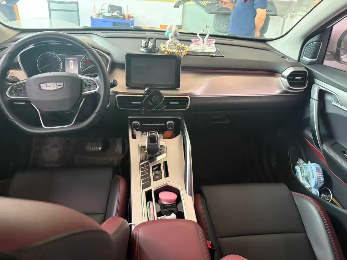 2026 AITO AITO M7 REEV 160HP REEV,autocango,china used car exporter,china ev exporter,chinese used car exporter,chinese used ev exporter