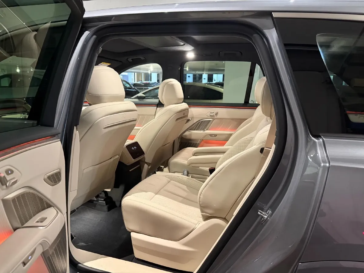 2025 ONVO L90 BEV,autocango,china used car exporter,china ev exporter,chinese used car exporter,chinese used ev exporter