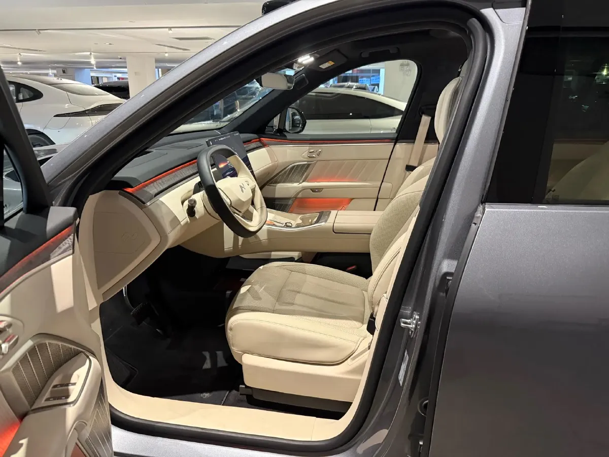 2025 ONVO L90 BEV,autocango,china used car exporter,china ev exporter,chinese used car exporter,chinese used ev exporter