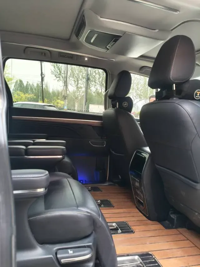 2021 GAC Trumpchi M8 2.0T 252HP L4 8AT,autocango,china used car exporter,china ev exporter,chinese used car exporter,chinese used ev exporter