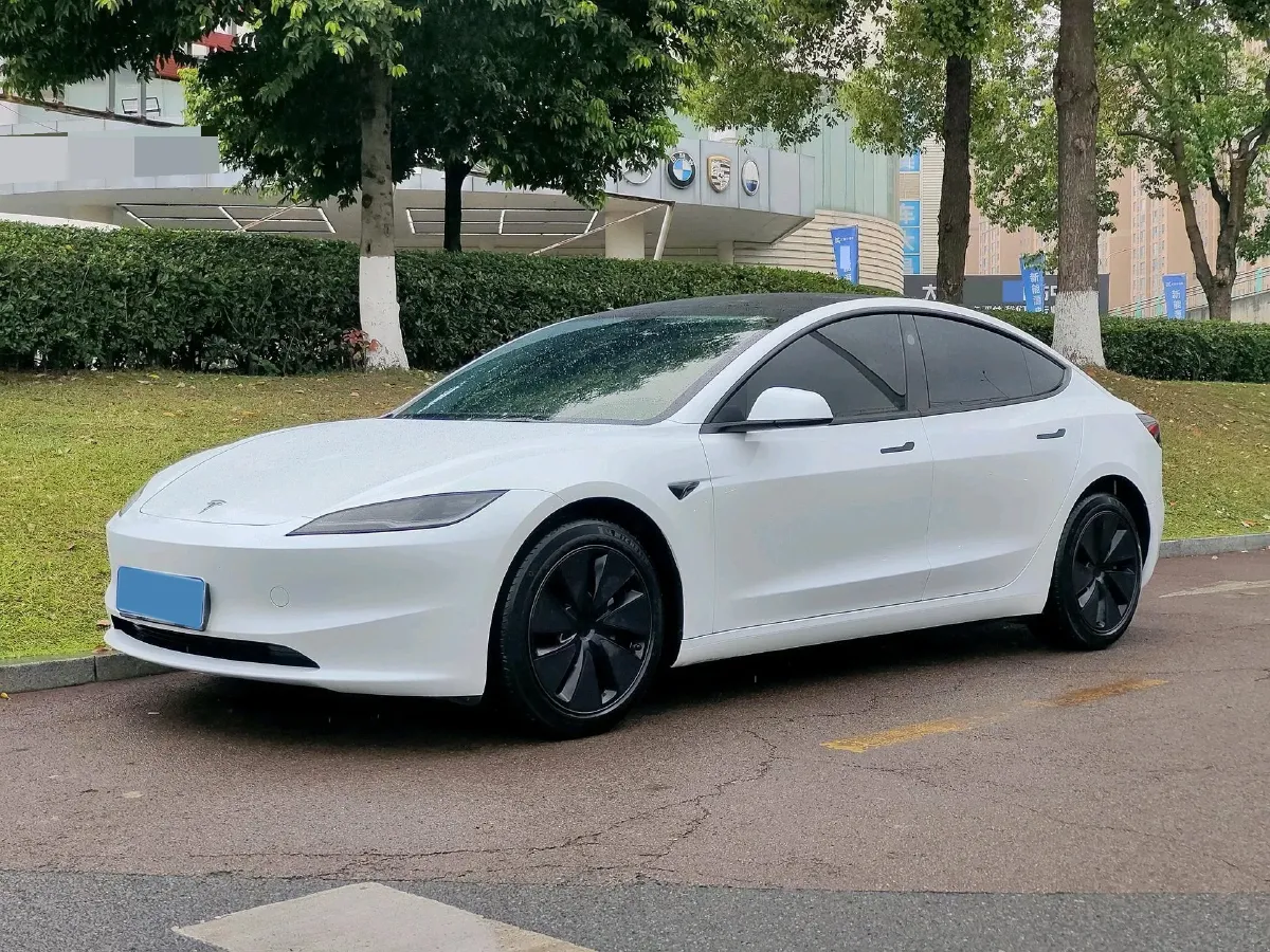 2025 Tesla Model 3 BEV 62.5KWH,autocango,china used car exporter,china ev exporter,chinese used car exporter,chinese used ev exporter