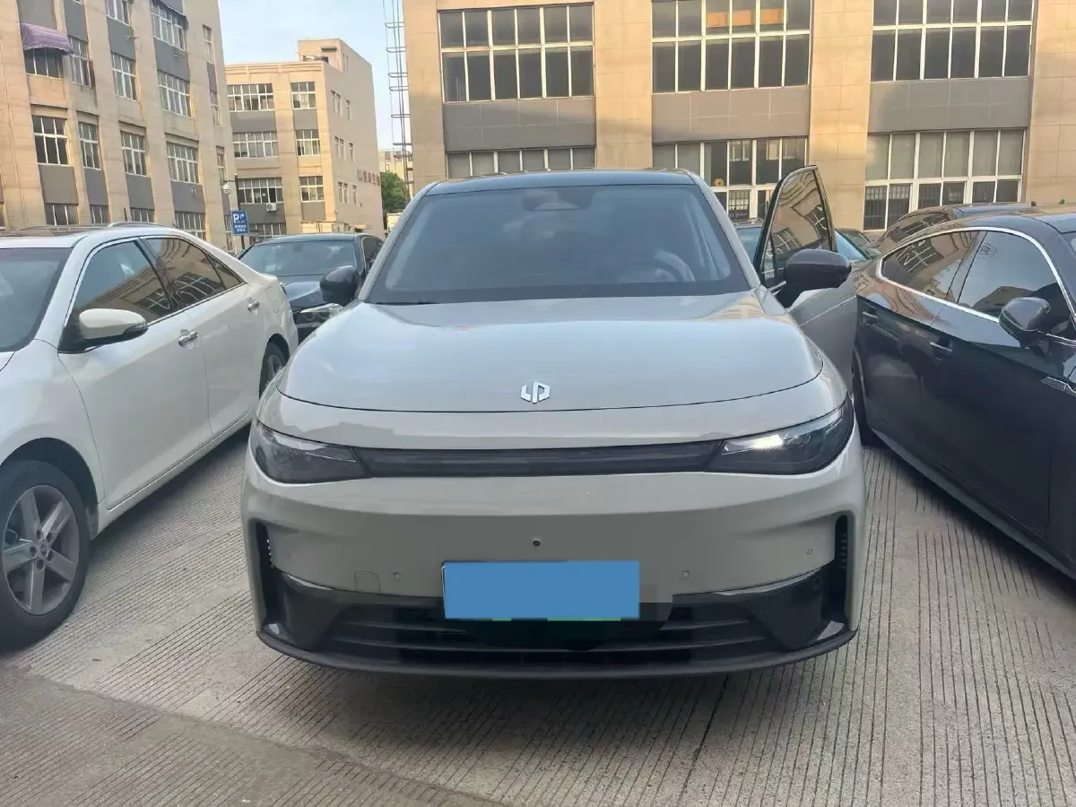 2024 Leapmotor C10 BEV 69.9KWH,autocango,china used car exporter,china ev exporter,chinese used car exporter,chinese used ev exporter
