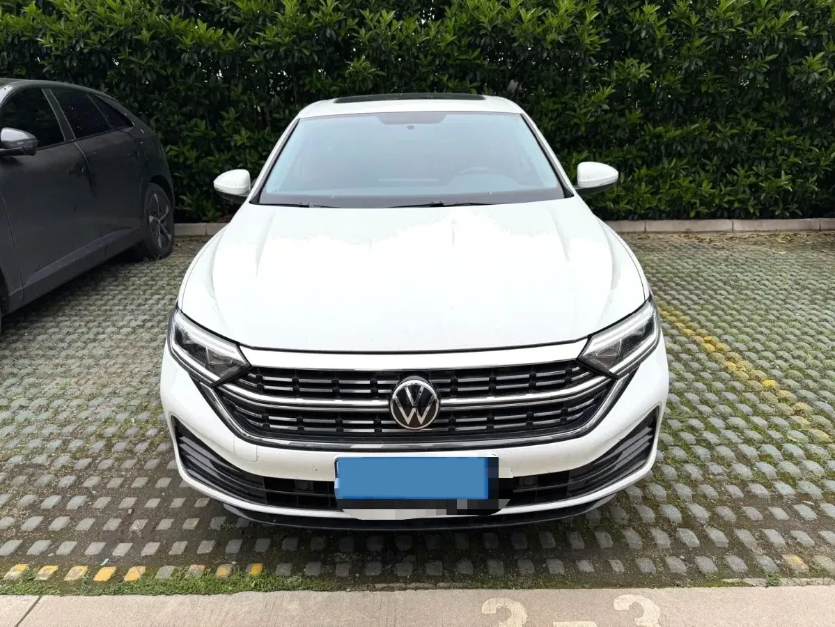 2023 Volkswagen Sagitar 1.4T 150HP L4 7DCT,autocango,china used car exporter,china ev exporter,chinese used car exporter,chinese used ev exporter