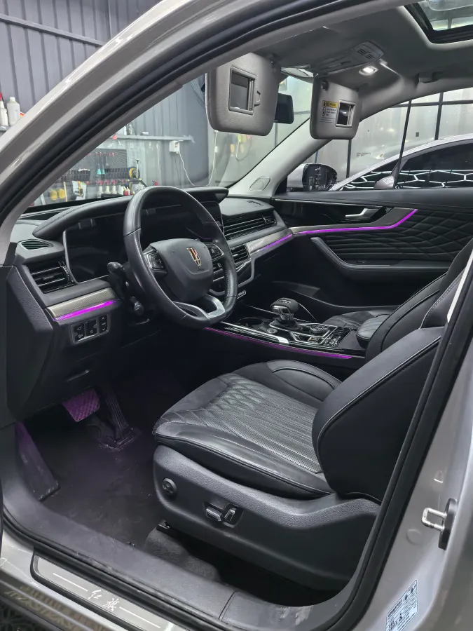 2022 HongQi HS5 2.0T 224HP L4 6AT,autocango,china used car exporter,china ev exporter,chinese used car exporter,chinese used ev exporter