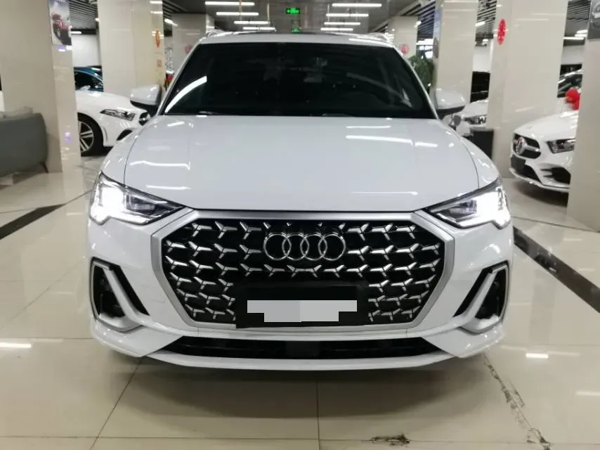 2023 Audi Q3 1.5T 160HP L4 7DCT,autocango,china used car exporter,china ev exporter,chinese used car exporter,chinese used ev exporter