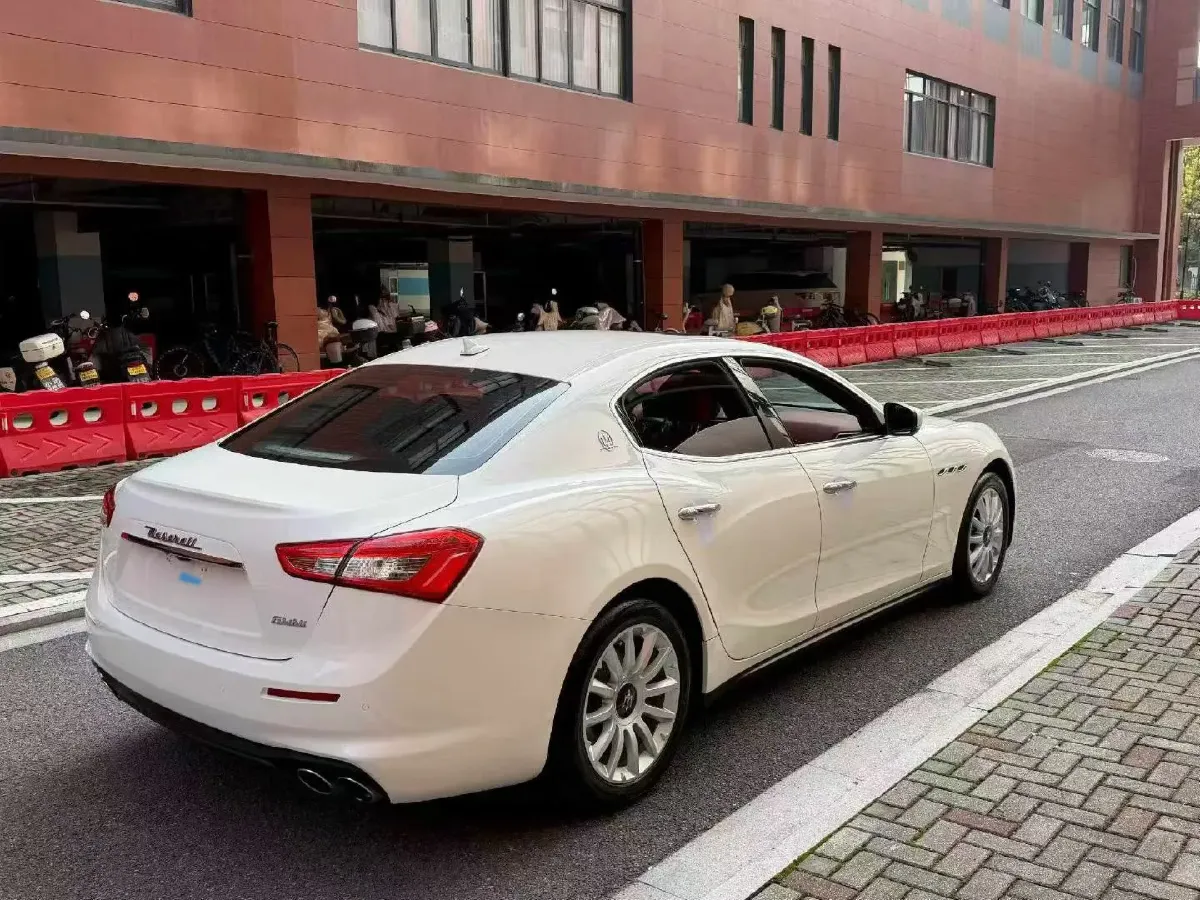 2018 Maserati Ghibli 3.0T 350HP V6 8AT,autocango,china used car exporter,china ev exporter,chinese used car exporter,chinese used ev exporter