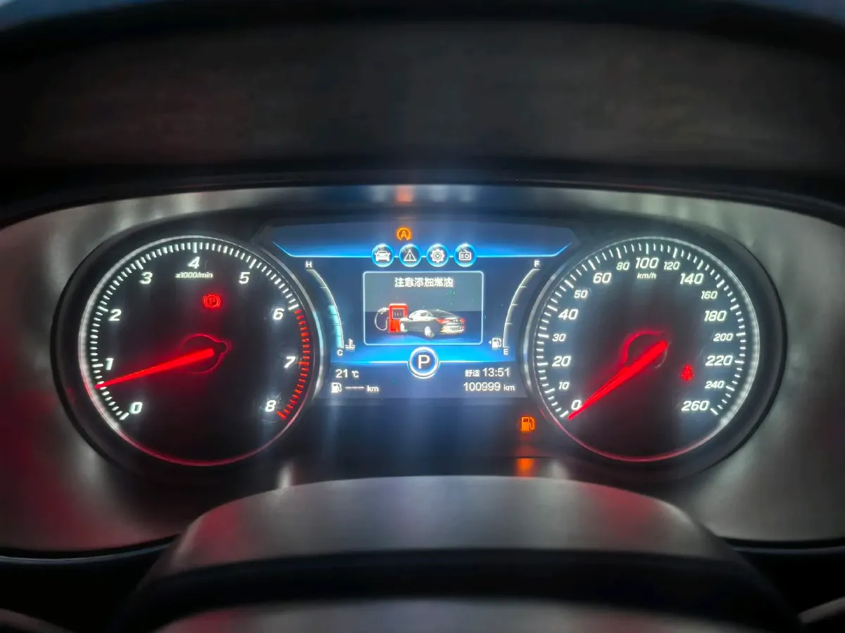 2020 HongQi H5 1.5T 169HP L4 7DCT,autocango,china used car exporter,china ev exporter,chinese used car exporter,chinese used ev exporter