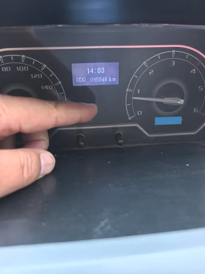 2019 MAXUS XinTu V80 2.0T 139HP L4 6MT,autocango,china used car exporter,china ev exporter,chinese used car exporter,chinese used ev exporter