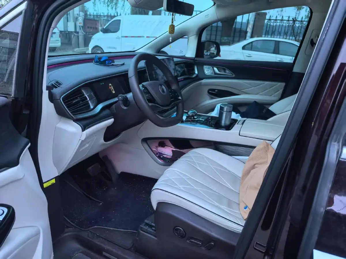 2024 Denza D9 1.5T 139HP L4 E-CVT PHEV 40KWH,autocango,china used car exporter,china ev exporter,chinese used car exporter,chinese used ev exporter