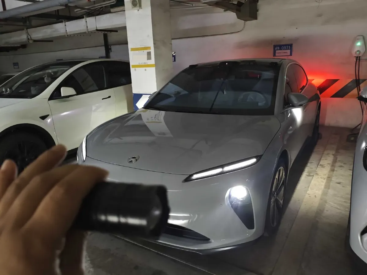 2023 NIO ET5T BEV 75KWH,autocango,china used car exporter,china ev exporter,chinese used car exporter,chinese used ev exporter