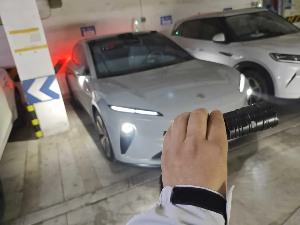 2023 NIO ET5T BEV 75KWH,autocango,china used car exporter,china ev exporter,chinese used car exporter,chinese used ev exporter