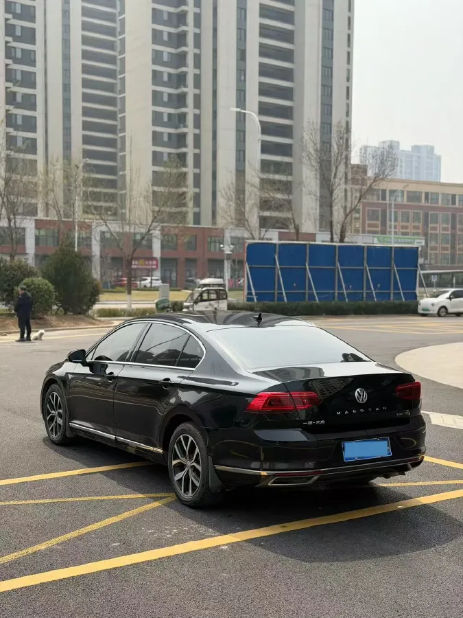 2020 Volkswagen Magotan 2.0T 186HP L4 7DCT,autocango,china used car exporter,china ev exporter,chinese used car exporter,chinese used ev exporter