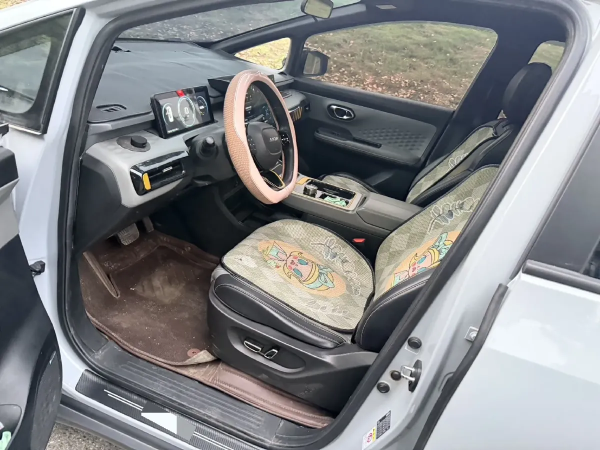 2022 Geely Okavango 1.8T 184HP L4 7DCT,autocango,china used car exporter,china ev exporter,chinese used car exporter,chinese used ev exporter