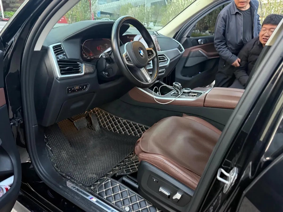 2021 BMW X5 3.0T 340HP L6 8AT,autocango,china used car exporter,china ev exporter,chinese used car exporter,chinese used ev exporter