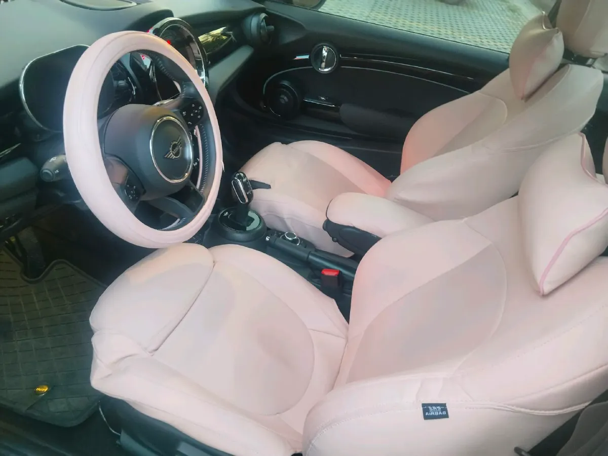 2023 MINI MINI 1.5T 136HP L3 7DCT,autocango,china used car exporter,china ev exporter,chinese used car exporter,chinese used ev exporter