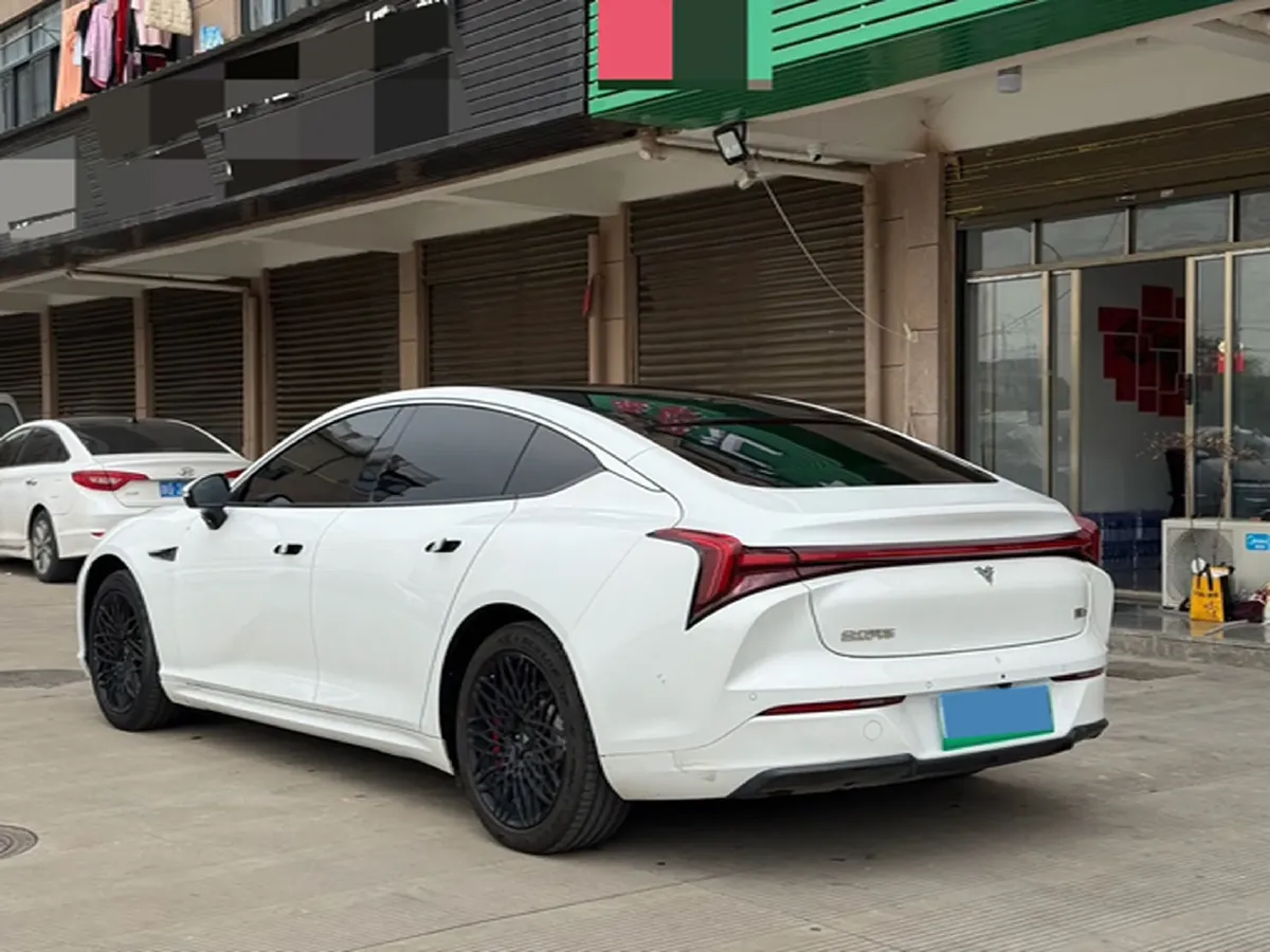 2022 Volkswagen Tiguan L 2.0T 220HP L4 7DCT,autocango,china used car exporter,china ev exporter,chinese used car exporter,chinese used ev exporter