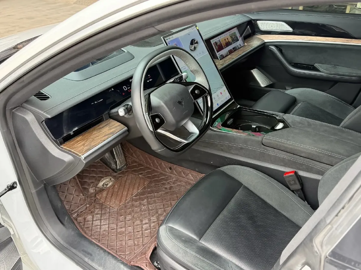 2022 Volkswagen Tiguan L 2.0T 220HP L4 7DCT,autocango,china used car exporter,china ev exporter,chinese used car exporter,chinese used ev exporter