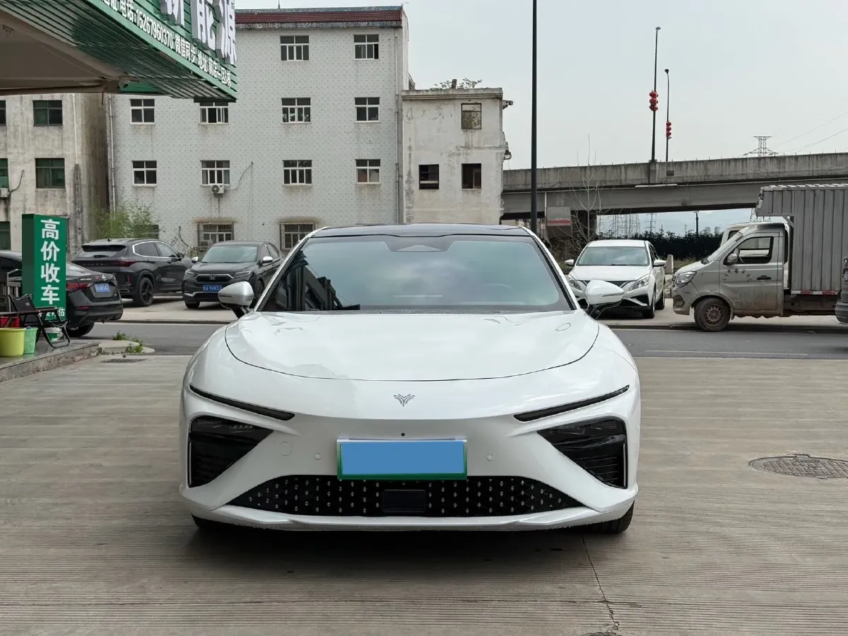 2022 Volkswagen Tiguan L 2.0T 220HP L4 7DCT,autocango,china used car exporter,china ev exporter,chinese used car exporter,chinese used ev exporter