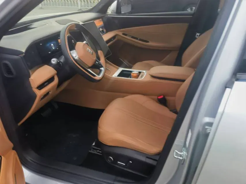 2025 Geely Galaxy L7 1.5L 112HP L4 1DHT PHEV 18.4KWH,autocango,china used car exporter,china ev exporter,chinese used car exporter,chinese used ev exporter