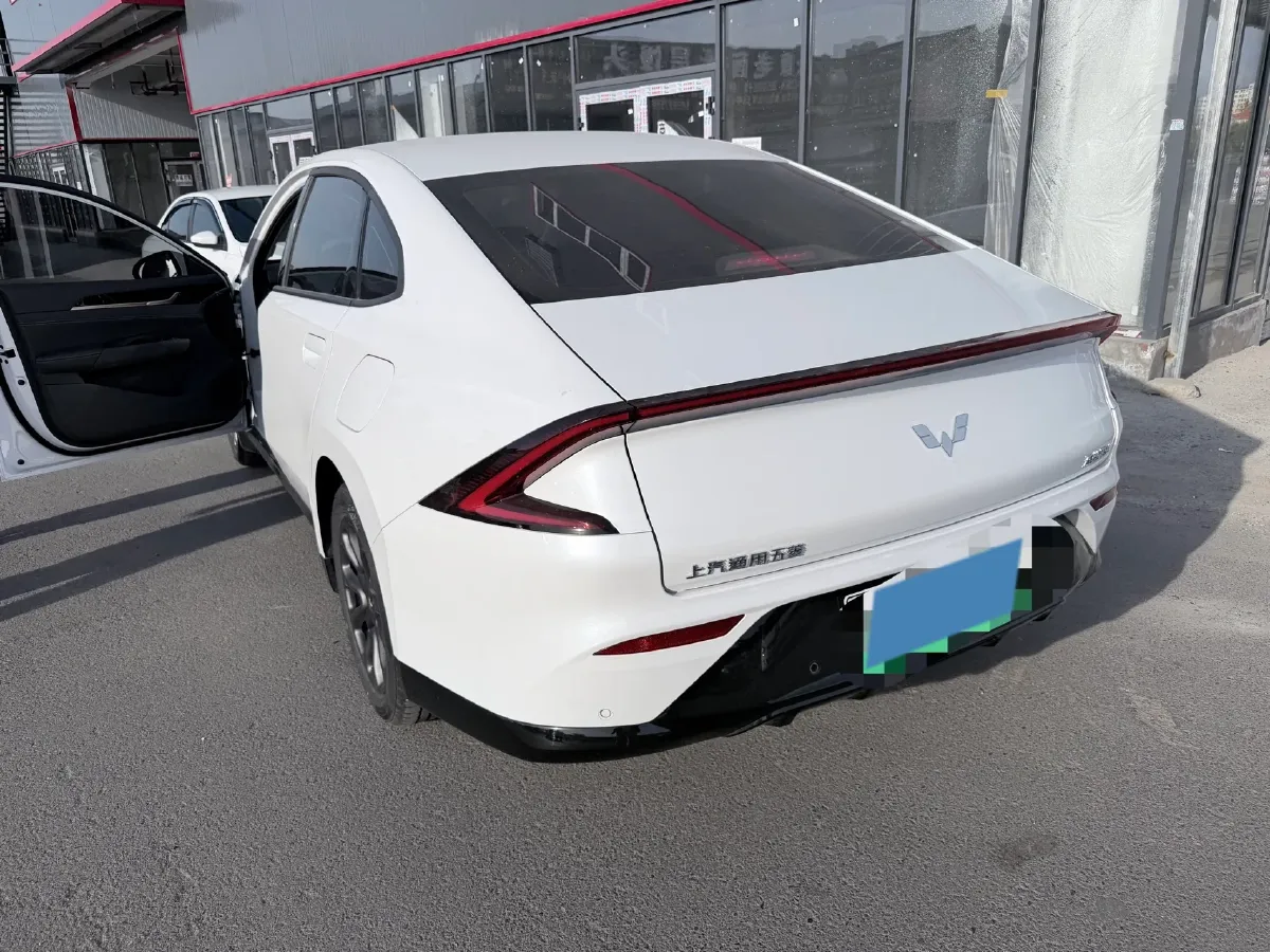 2024 WuLing XingGuang 1.5L 106HP L4 E-CVT PHEV 9.5KWH,autocango,china used car exporter,china ev exporter,chinese used car exporter,chinese used ev exporter