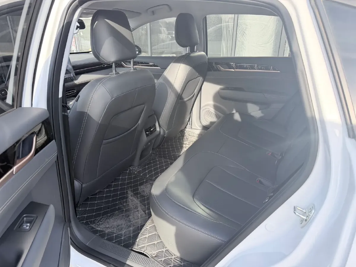 2024 WuLing XingGuang 1.5L 106HP L4 E-CVT PHEV 9.5KWH,autocango,china used car exporter,china ev exporter,chinese used car exporter,chinese used ev exporter