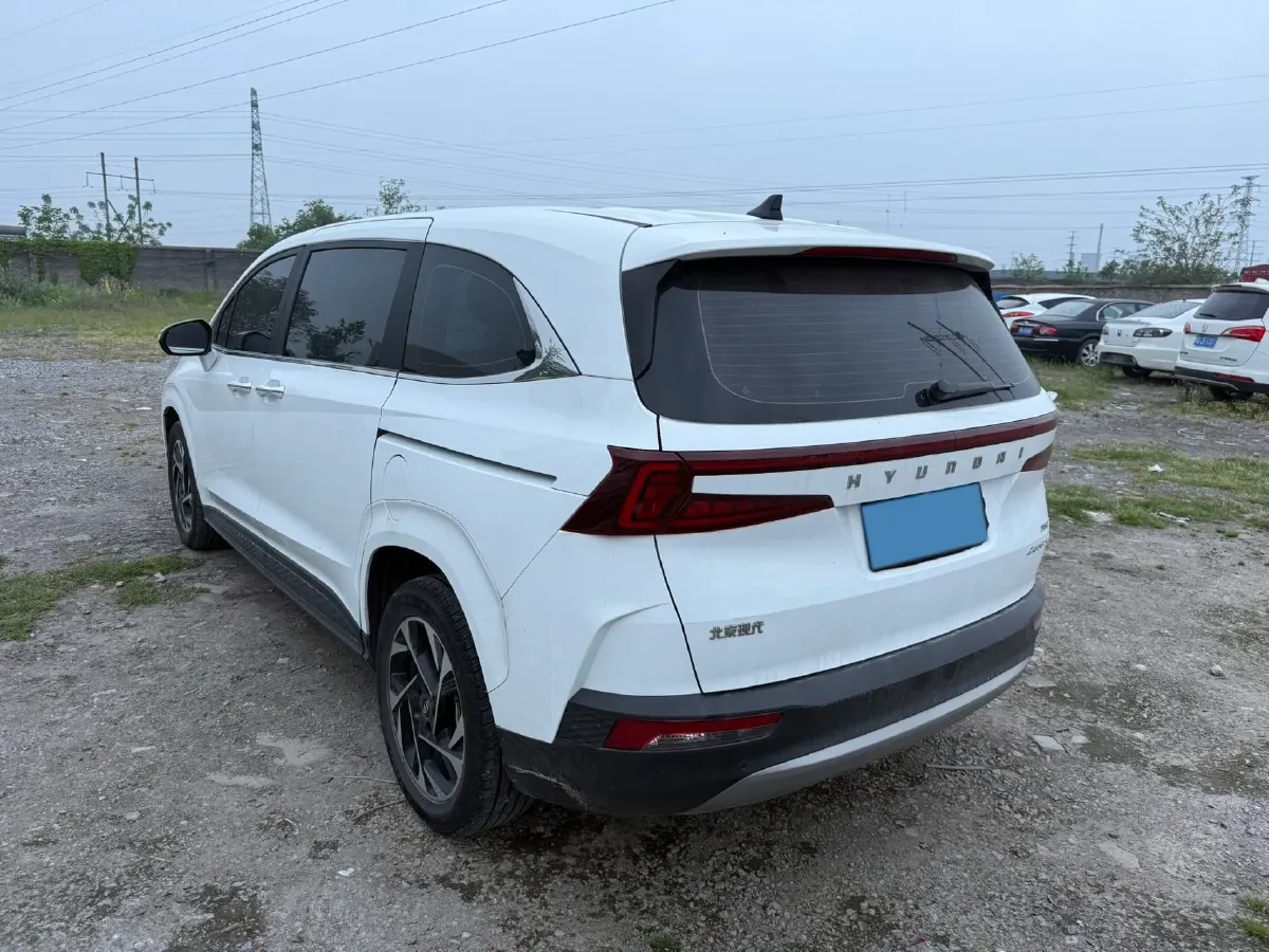 2021 Hyundai Custo 2.0T 236HP L4 8AT,autocango,china used car exporter,china ev exporter,chinese used car exporter,chinese used ev exporter