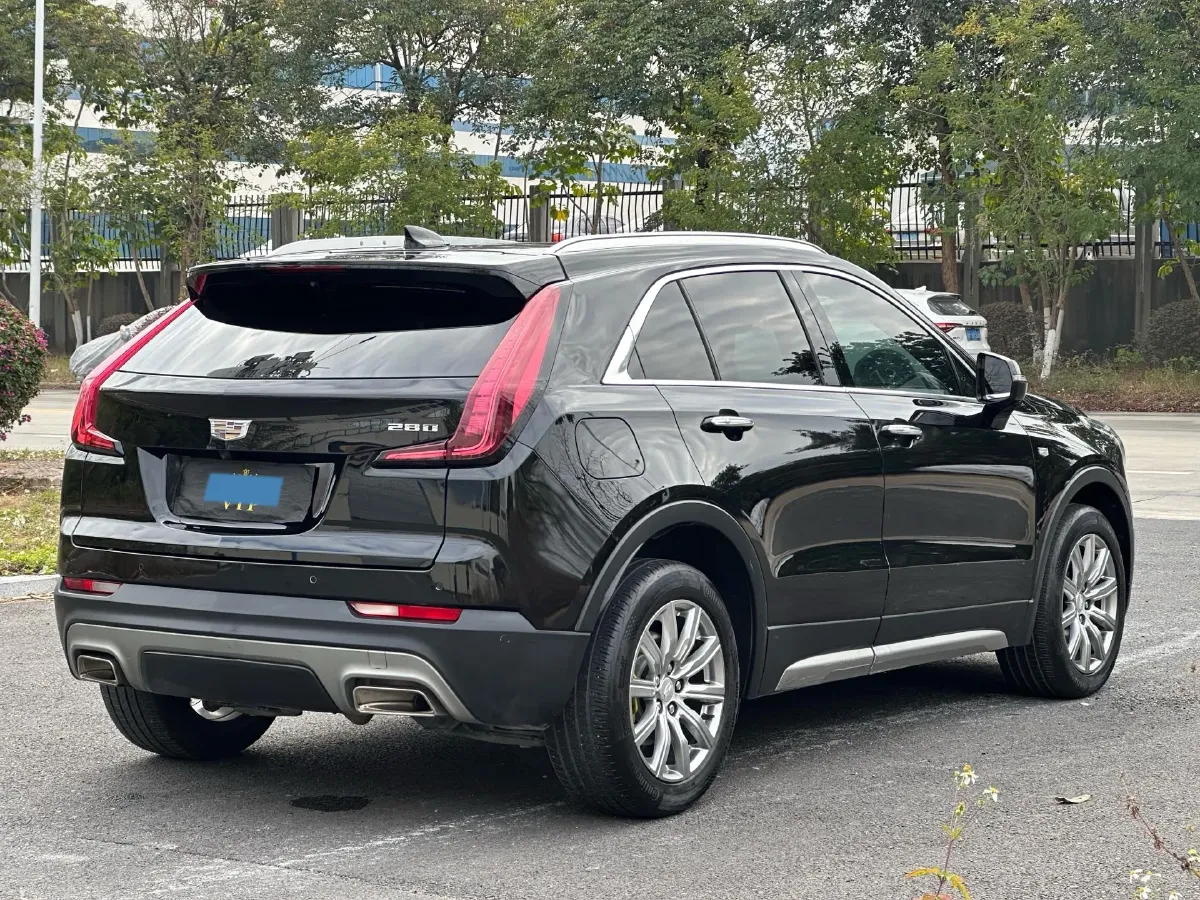 2020 Cadillac XT4 2.0T 241HP L4 9AT,autocango,china used car exporter,china ev exporter,chinese used car exporter,chinese used ev exporter