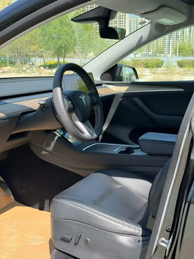 2022 Tesla Model Y BEV 60KWH,autocango,china used car exporter,china ev exporter,chinese used car exporter,chinese used ev exporter