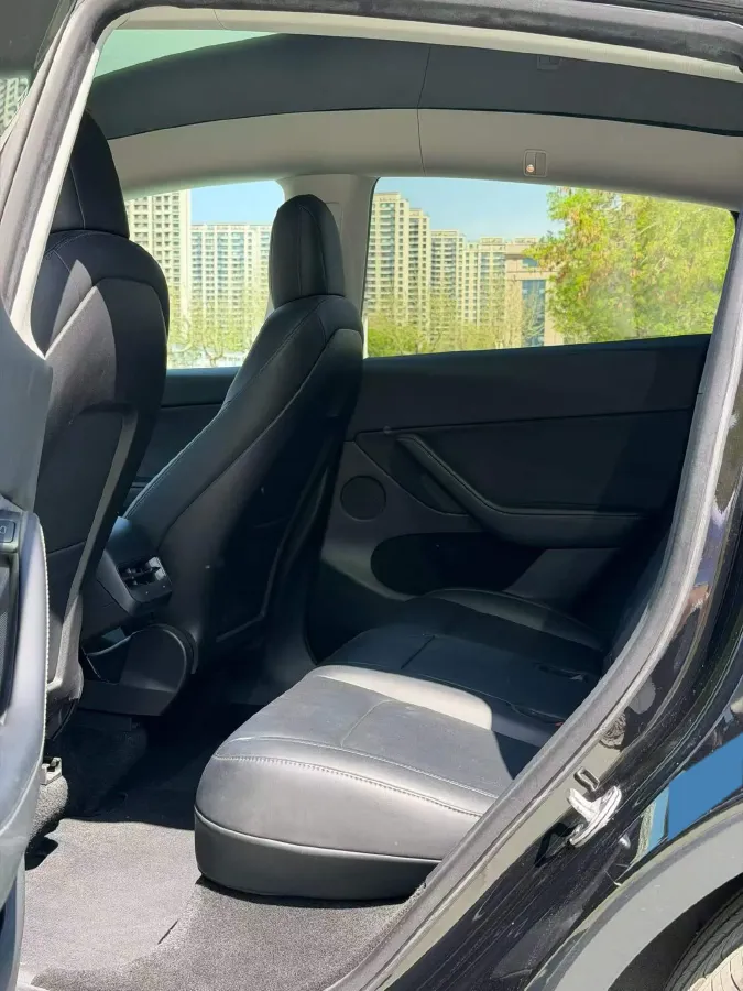 2022 Tesla Model Y BEV 60KWH,autocango,china used car exporter,china ev exporter,chinese used car exporter,chinese used ev exporter