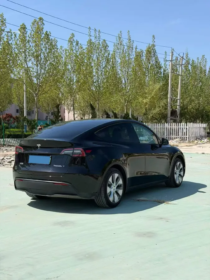 2022 Tesla Model Y BEV 60KWH,autocango,china used car exporter,china ev exporter,chinese used car exporter,chinese used ev exporter