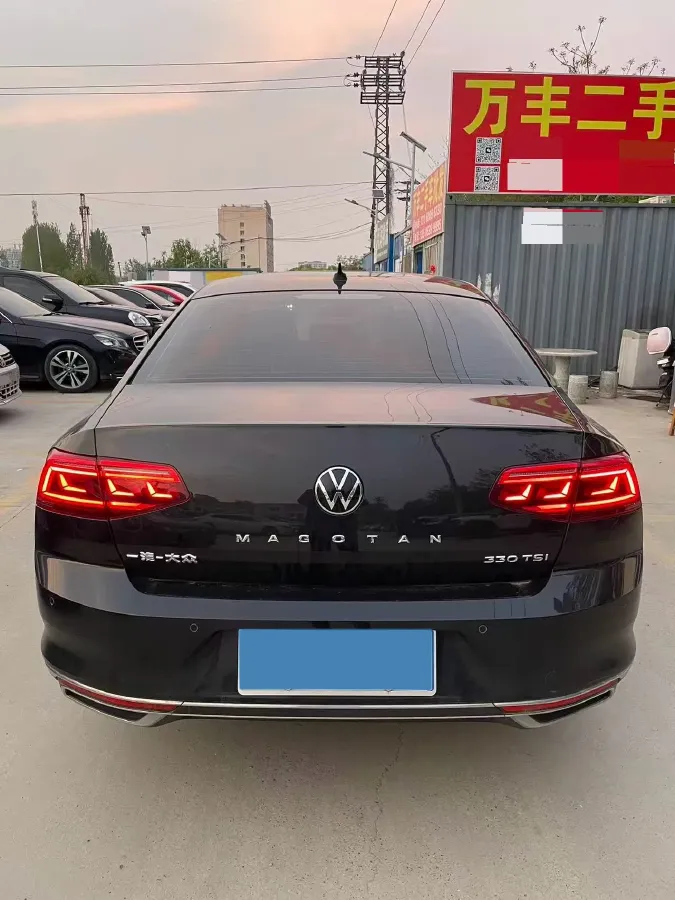 2020 Volkswagen Magotan 2.0T 186HP L4 7DCT,autocango,china used car exporter,china ev exporter,chinese used car exporter,chinese used ev exporter